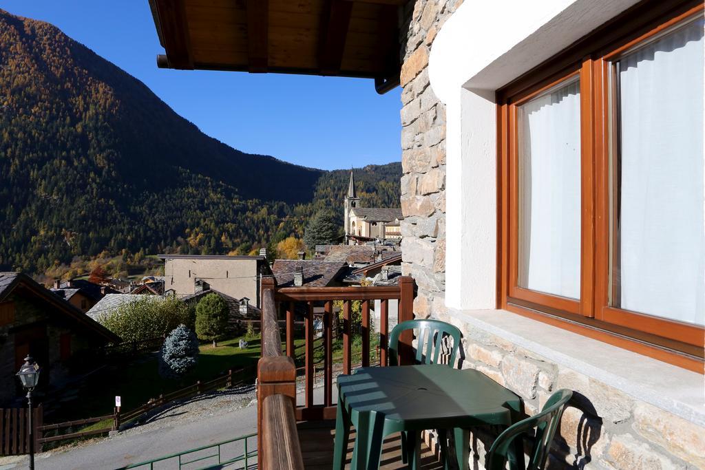 Valley Vacanze Brusson Pokój zdjęcie